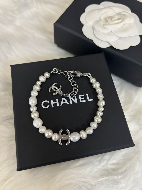 Chanel Suits 05yxs11